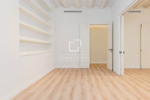 Apartamento en venta en Barcelona, España 3 dormitorios, 120 m2 No. 150286 - foto 4