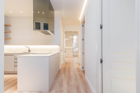 Apartamento en venta en Barcelona, España 3 dormitorios, 120 m2 No. 150286 - foto 17