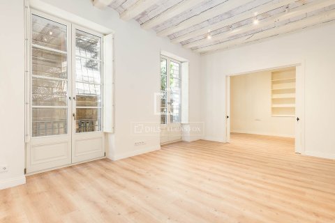 Apartamento en venta en Barcelona, España 3 dormitorios, 120 m2 No. 150286 - foto 26