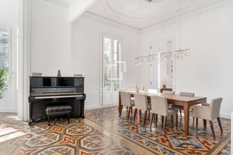 Wohnung zum Verkauf in Barcelona, Spanien 5 Schlafzimmer, 222 m2 Nr. 150287 - Foto 7