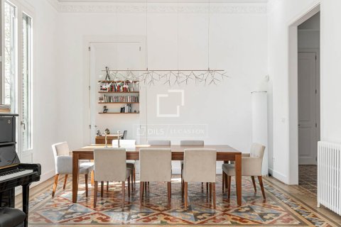 Wohnung zum Verkauf in Barcelona, Spanien 5 Schlafzimmer, 222 m2 Nr. 150287 - Foto 8