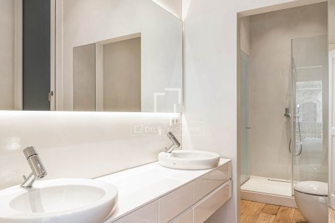 Wohnung zum Verkauf in Barcelona, Spanien 5 Schlafzimmer, 222 m2 Nr. 150287 - Foto 21