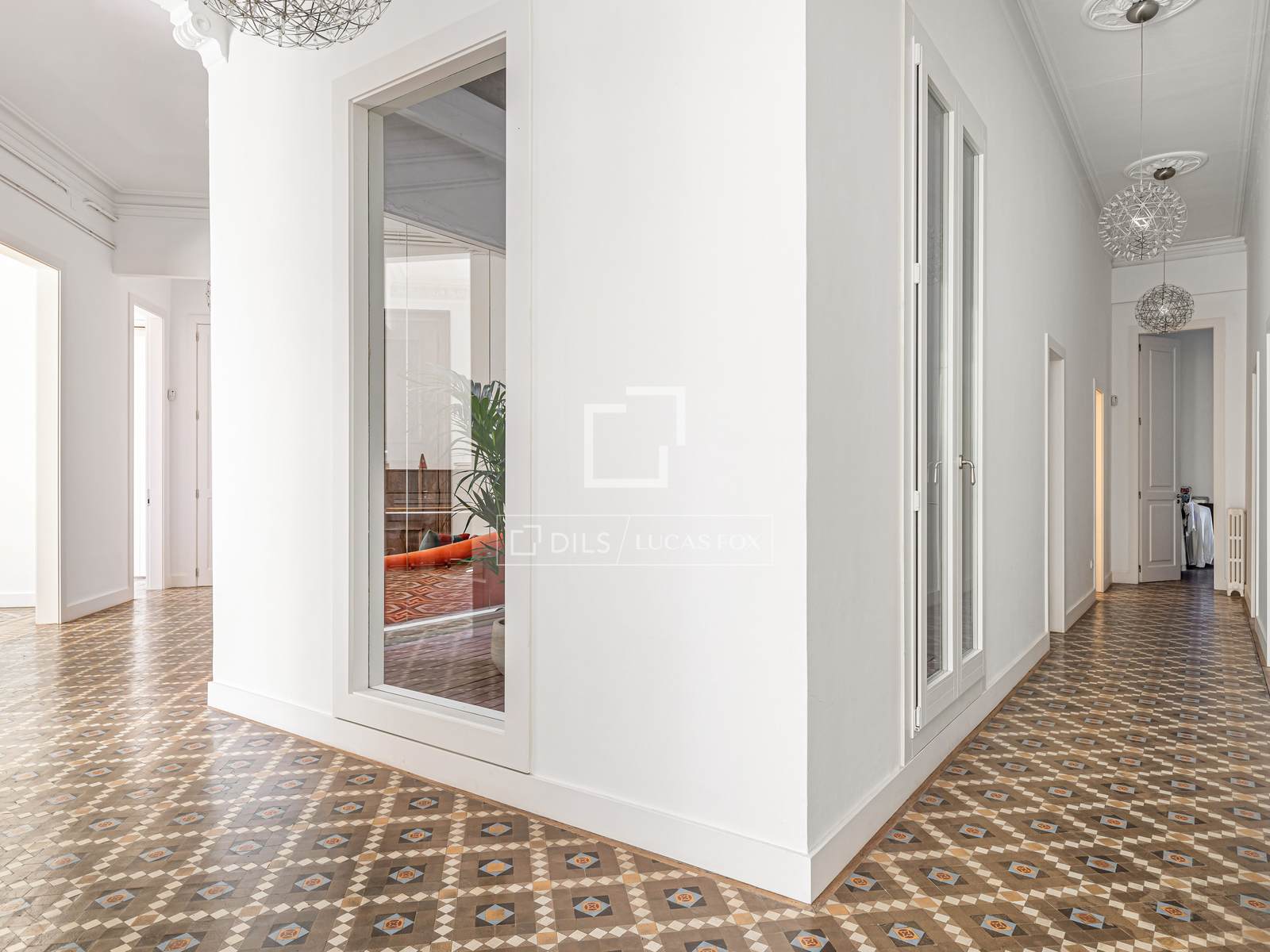 Wohnung in Barcelona, Spanien 5 Schlafzimmer, 222 m2 Nr. 150287