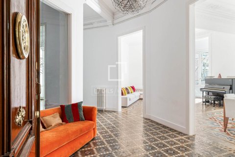 Wohnung zum Verkauf in Barcelona, Spanien 5 Schlafzimmer, 222 m2 Nr. 150287 - Foto 12