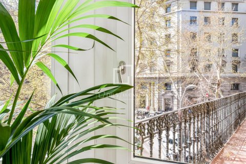 Wohnung zum Verkauf in Barcelona, Spanien 5 Schlafzimmer, 222 m2 Nr. 150287 - Foto 11