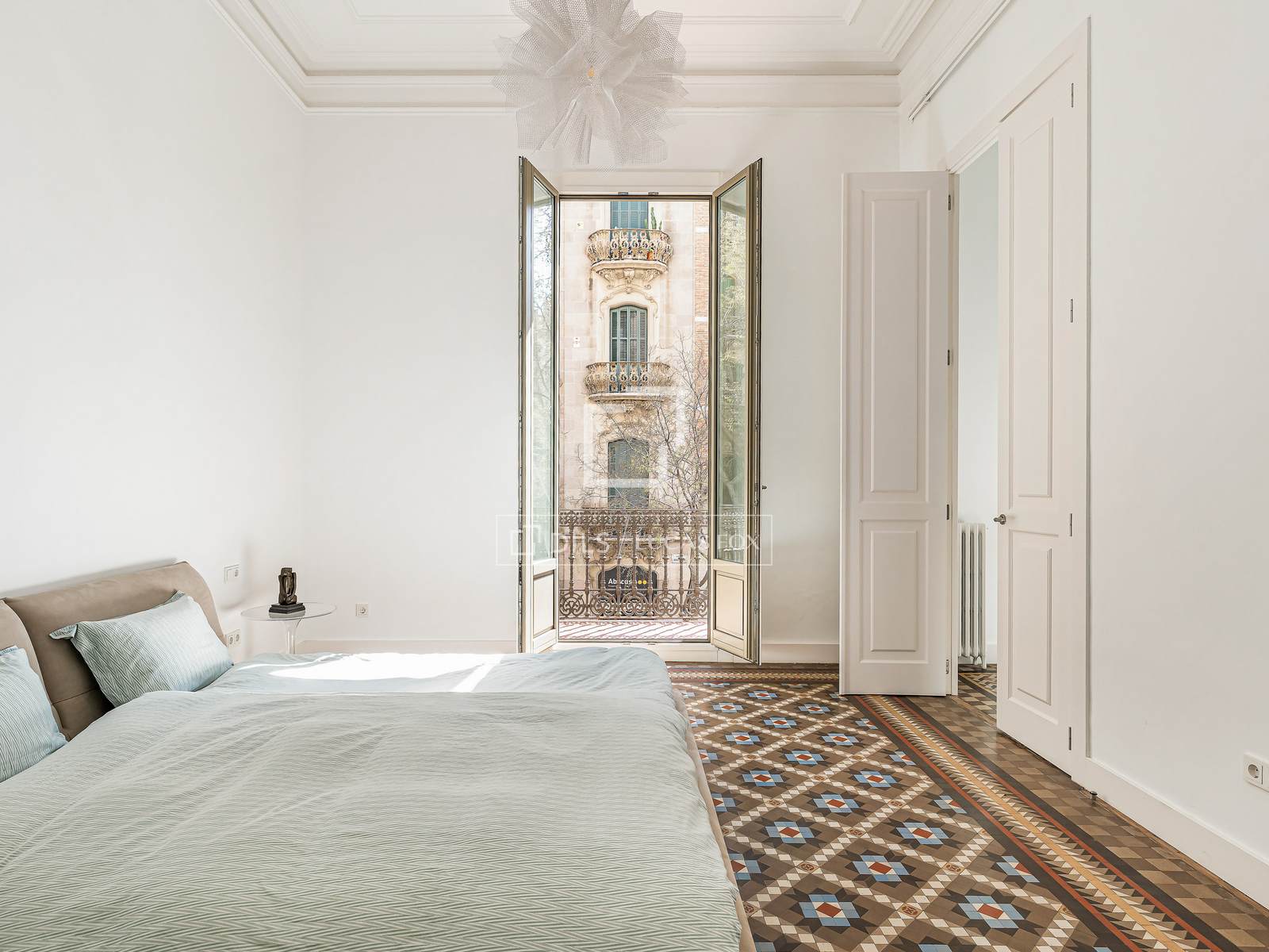 Wohnung in Barcelona, Spanien 5 Schlafzimmer, 222 m2 Nr. 150287
