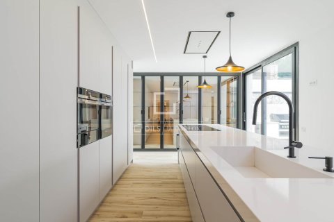 Villa for sale in Sant Andreu de Llavaneres, Barcelona, Spain 8 bedrooms, 763 sq.m. No. 150289 - photo 3