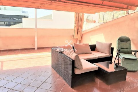 House for sale El Masnou, Barcelona, Spain 4 bedrooms, 340 sq.m. No. 41014 - photo 30