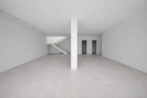 Villa for sale in La Font, Alicante, Spain 4 bedrooms, 500 sq.m. No. 165595 - photo 7