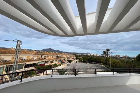 Villa for sale in La Font, Alicante, Spain 4 bedrooms, 500 sq.m. No. 165595 - photo 22