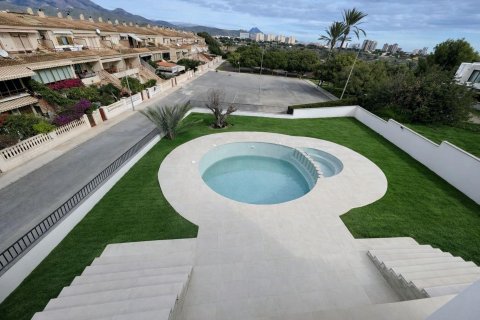 Villa for sale in La Font, Alicante, Spain 4 bedrooms, 500 sq.m. No. 165595 - photo 24