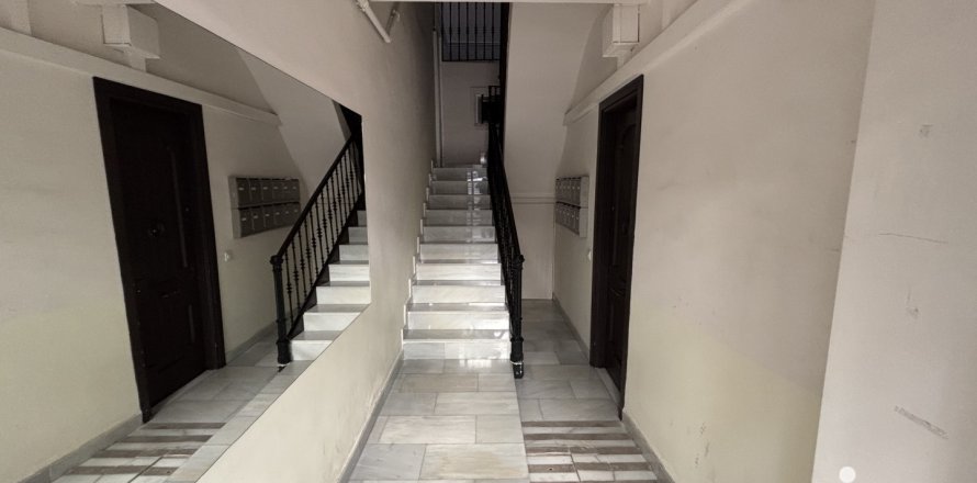 Dzīvoklis Barcelona, Spānijā 1 istaba, 13 m2 Nr. 185775