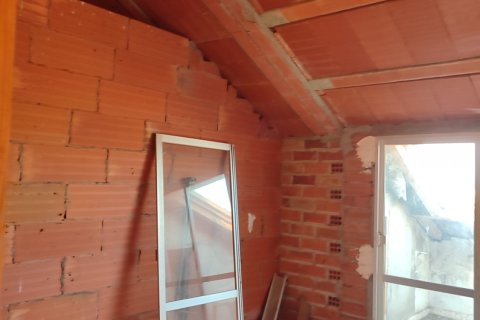 Duplex for sale in Leon, Spain 183 sq.m. No. 185776 - photo 5