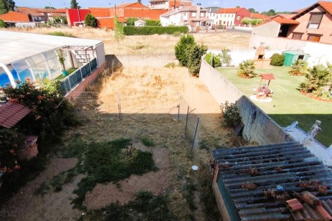 Duplex for sale in Leon, Spain 183 sq.m. No. 185776 - photo 8