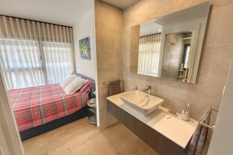 Huoneisto myytävänä Sant Antoni de Calonge, Girona, Espanja, 3 makuuhuonetta, No. 141167 - kuva 9