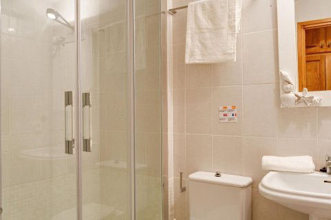 Apartamento en venta en Tamariu, Gerona, España 3 dormitorios, No. 141170 - foto 12