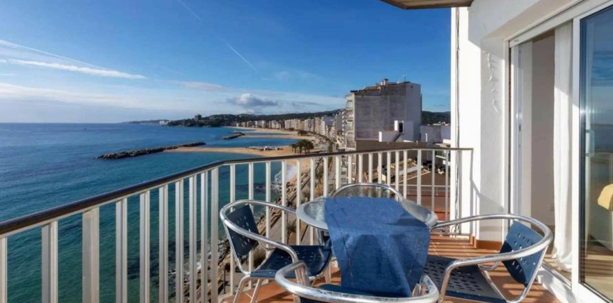 Apartment à Sant Antoni de Calonge, Girona, Espagne 3 chambres, No. 141166