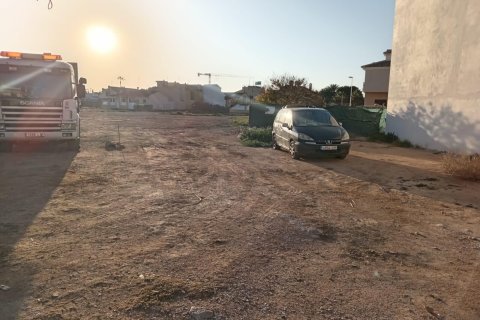 Land plot for sale in San Pedro del Pinatar, Murcia, Spain No. 182819 - photo 3