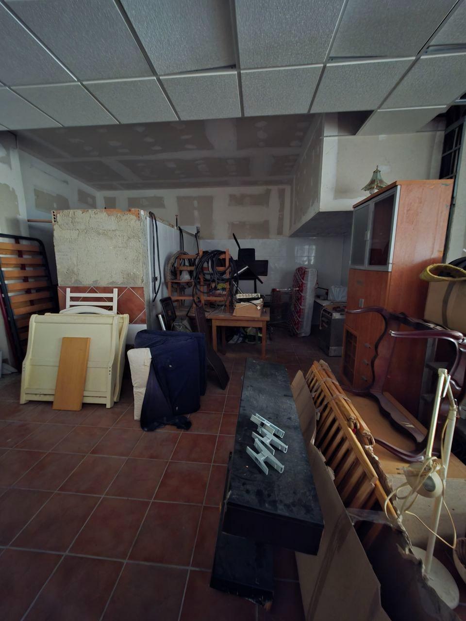 Propiedad comercial en Oviedo, Asturias, España 86 m2 No. 182823