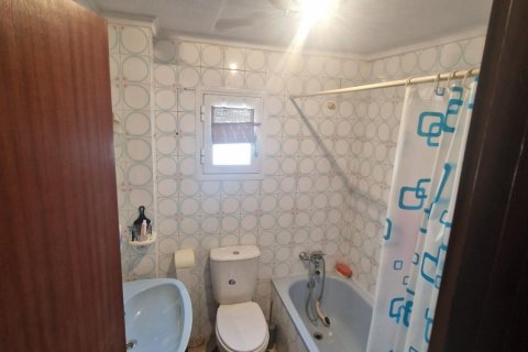 Lägenhet till salu i Torrevieja, Alicante, Spanien 3 sovrum, 110 kvm. Nr. 182821 - foto 21