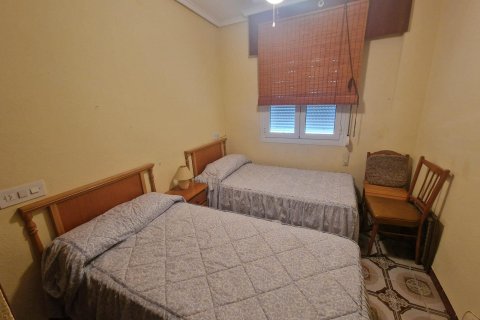 Lägenhet till salu i Torrevieja, Alicante, Spanien 3 sovrum, 110 kvm. Nr. 182821 - foto 18