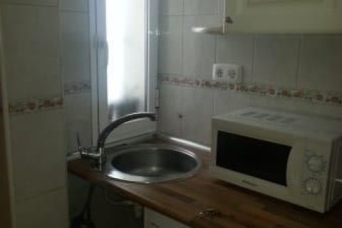 Dzīvoklis pārdošanā Madrid, Spānijā 1 istaba, 31 m2 Nr. 182824 - attēls 3