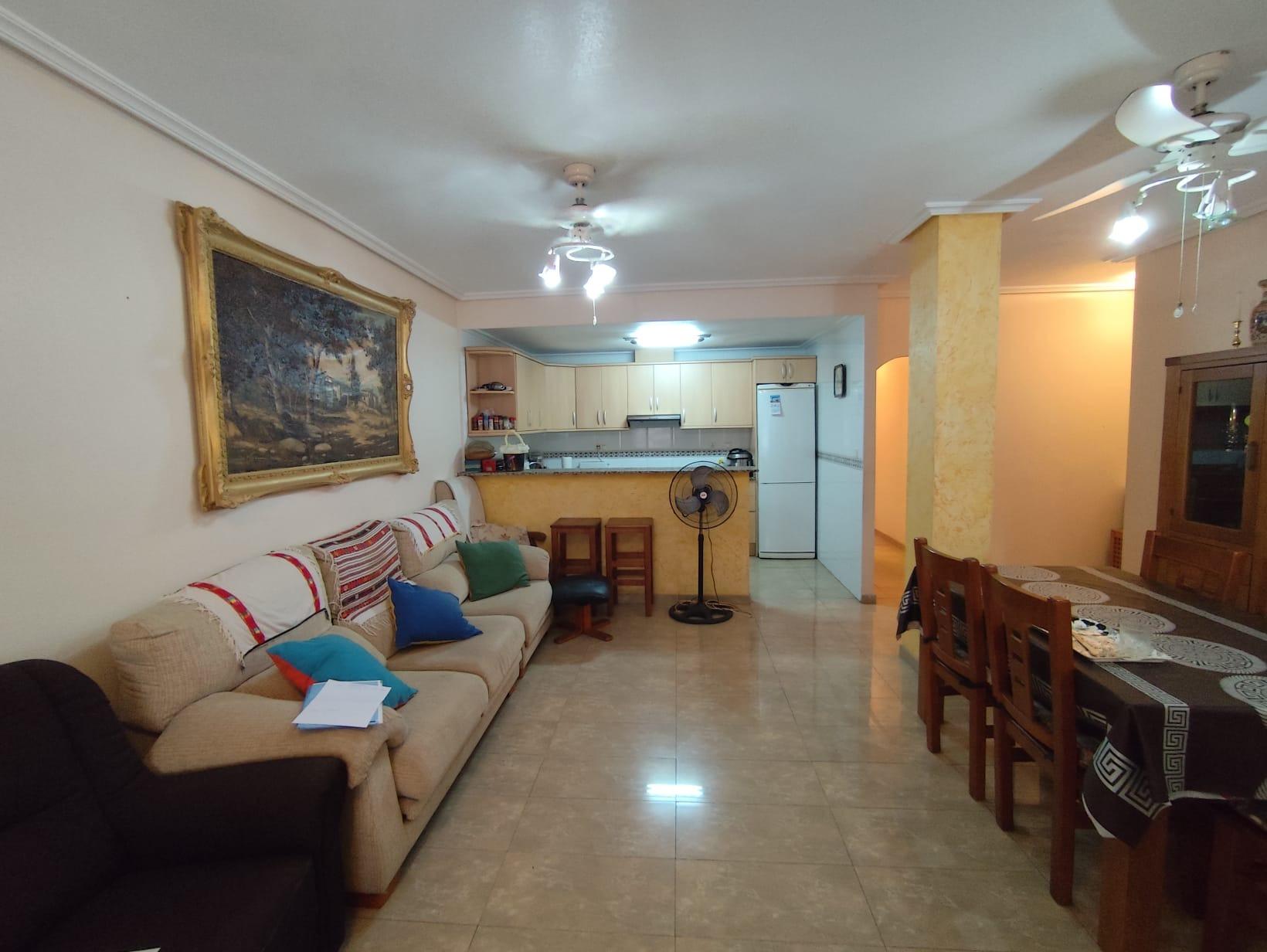 Apartament w Torrevieja, Alicante, Hiszpania 4 sypialnie, 107 mkw. nr 182820