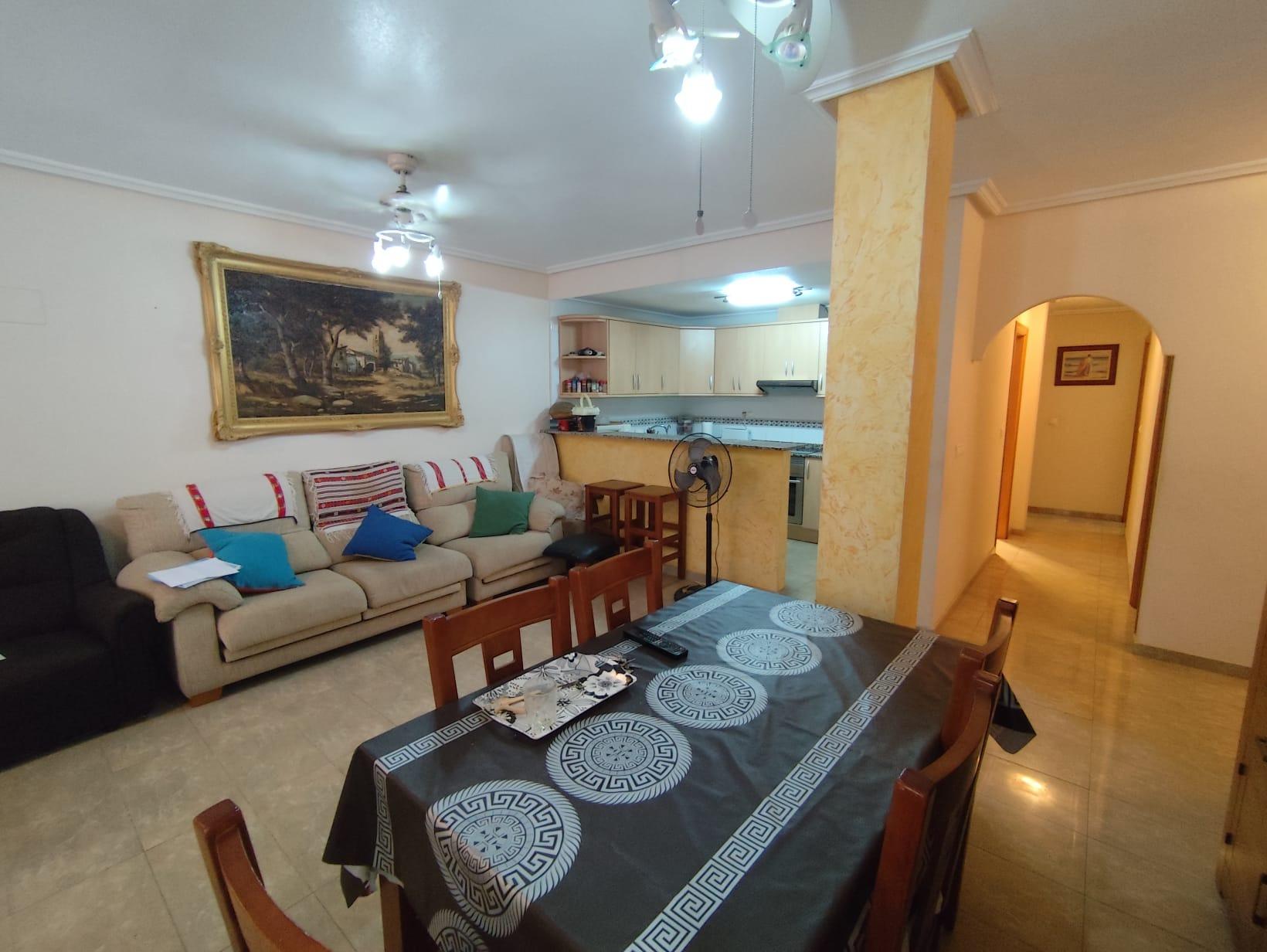 Apartament w Torrevieja, Alicante, Hiszpania 4 sypialnie, 107 mkw. nr 182820