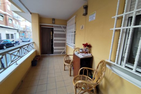 Lägenhet till salu i Torrevieja, Alicante, Spanien 4 sovrum, 107 kvm. Nr. 182820 - foto 18