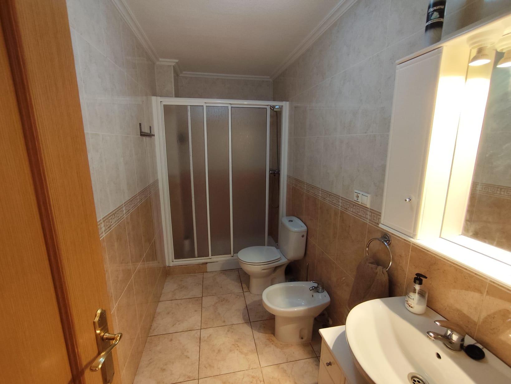 Apartament w Torrevieja, Alicante, Hiszpania 4 sypialnie, 107 mkw. nr 182820