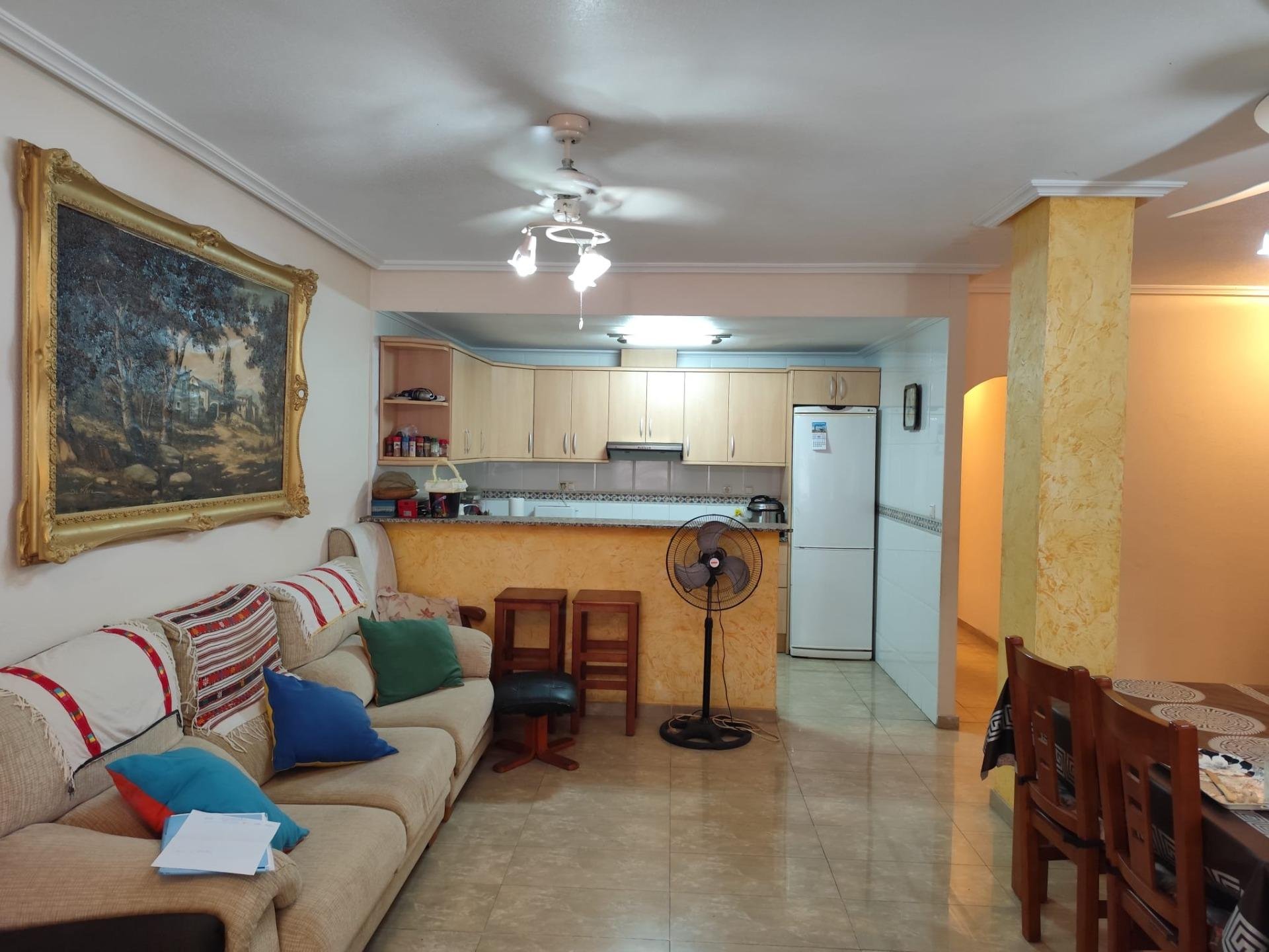 Apartament w Torrevieja, Alicante, Hiszpania 4 sypialnie, 107 mkw. nr 182820