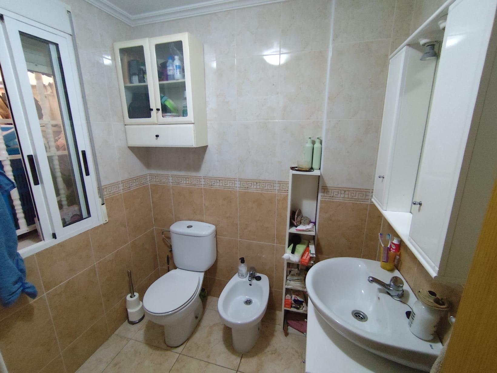 Apartament w Torrevieja, Alicante, Hiszpania 4 sypialnie, 107 mkw. nr 182820