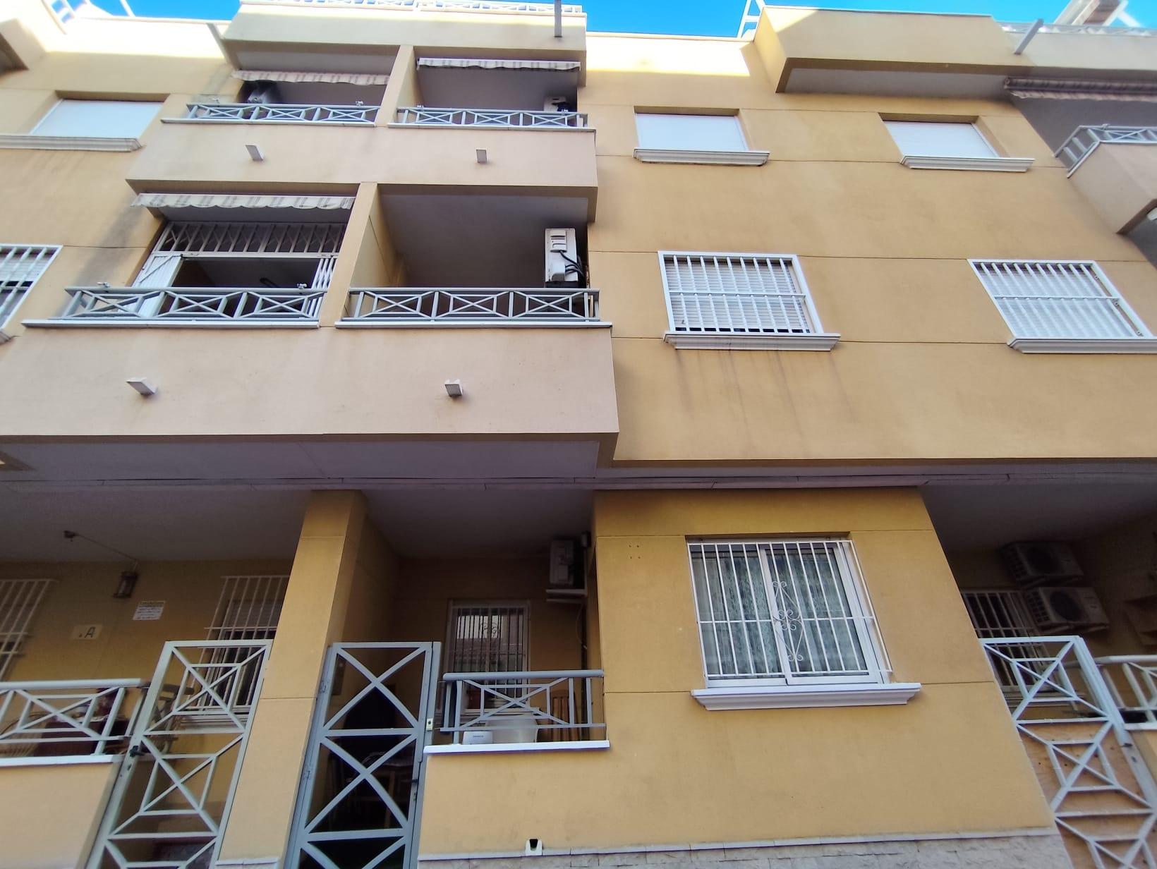 Apartament w Torrevieja, Alicante, Hiszpania 4 sypialnie, 107 mkw. nr 182820