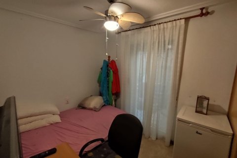 Lägenhet till salu i Torrevieja, Alicante, Spanien 4 sovrum, 107 kvm. Nr. 182820 - foto 16