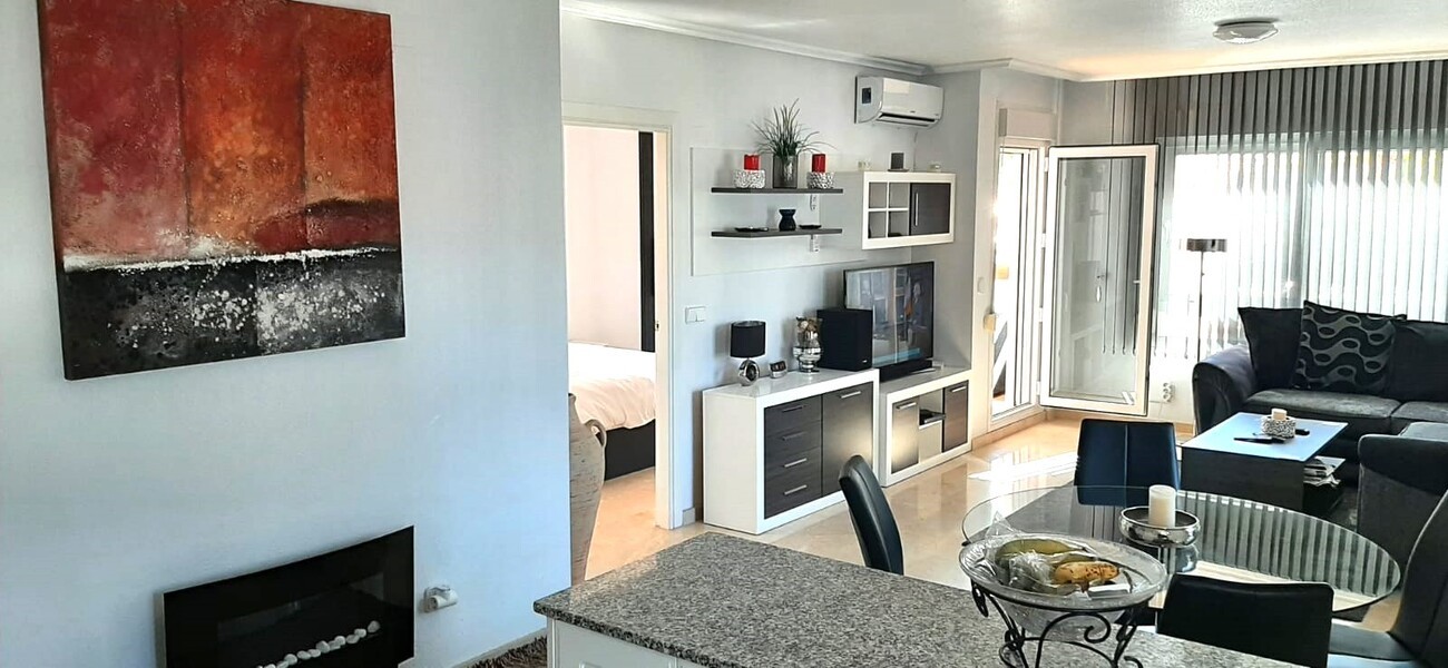 Apartamento en Villamartin, Alicante, España 2 dormitorios,  No. 183389