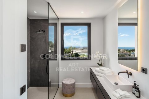 Villa en venta en Benahavís, Málaga, España 6 dormitorios, 1466 m2 No. 158899 - foto 18