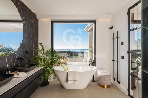 Villa en venta en Benahavís, Málaga, España 6 dormitorios, 1466 m2 No. 158899 - foto 13