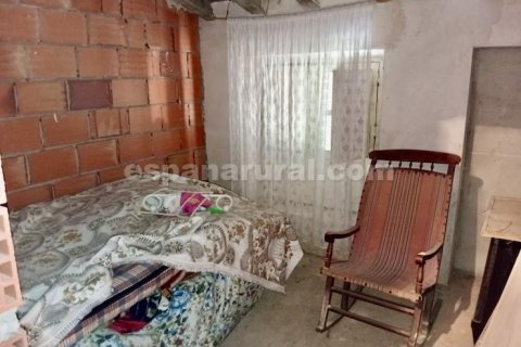 House for sale in Oria, Almeria, Spain 6 bedrooms, 260 sq.m. No. 183982 - photo 10