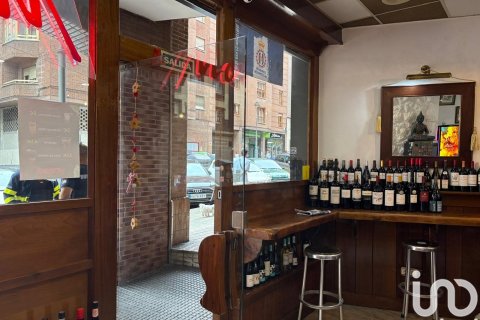 Lokal usługowy w Aviles, Asturias, Hiszpania 68 mkw. nr 185642 – zdjęcie 14