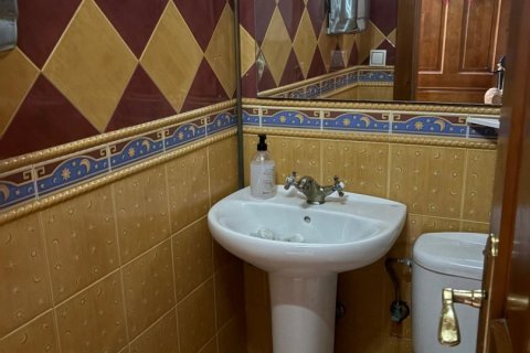 Lokal usługowy w Aviles, Asturias, Hiszpania 68 mkw. nr 185642 – zdjęcie 8