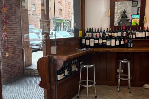 Lokal usługowy w Aviles, Asturias, Hiszpania 68 mkw. nr 185642 – zdjęcie 11