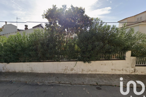 Land plot in Canet de Mar, Barcelona, Spain 189 sq.m. No. 185648