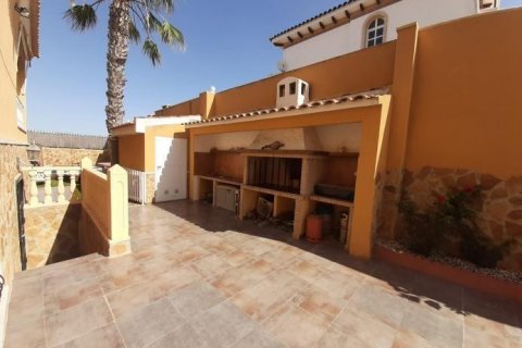 Villa for sale Torrevieja, Alicante, Spain 6 bedrooms, 400 sq.m. No. 113139 - photo 4