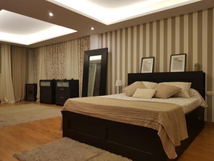 Villa i Torrevieja, Alicante, Spanien 6 sovrum, 400 kvm. Nr. 113139