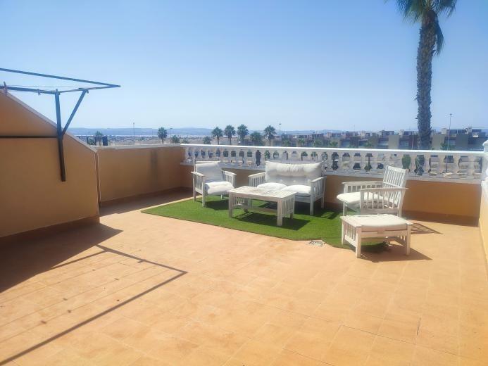 Villa i Torrevieja, Alicante, Spanien 6 sovrum, 400 kvm. Nr. 113139