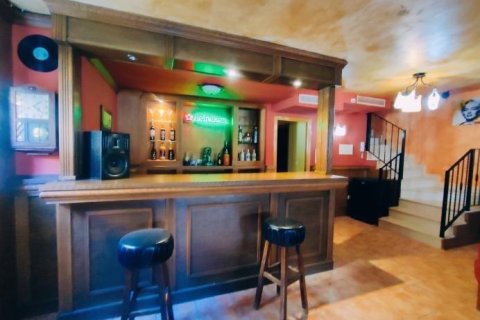 Продажа виллы в Торревьеха, Аликанте, Испания 6 спален, 400м2 №113139 - фото 23