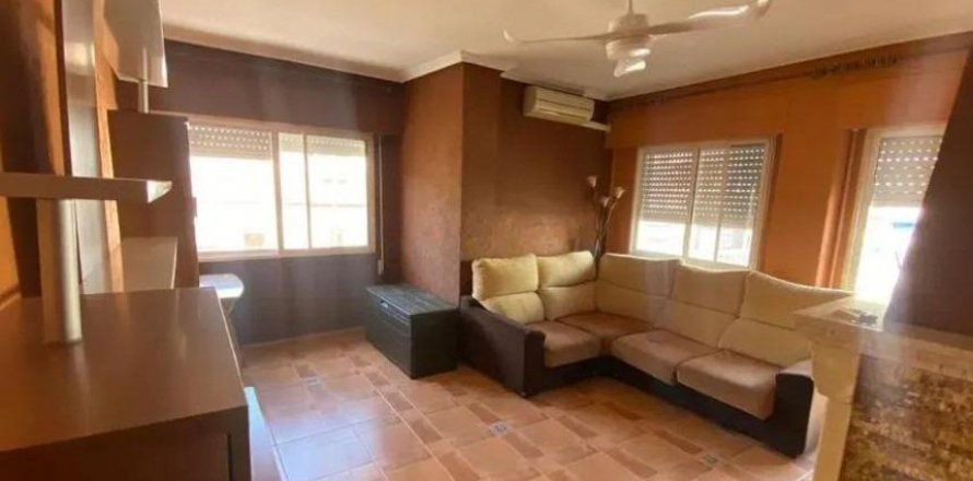 Apartamento Torrevieja, Alicante, España 3 dormitorios, 180 m2 No. 113149