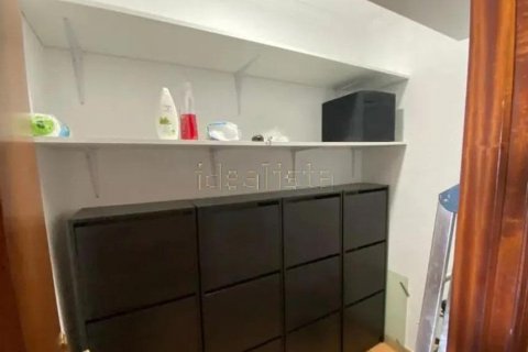 Apartamento en venta Torrevieja, Alicante, España 3 dormitorios, 180 m2 No. 113149 - foto 5