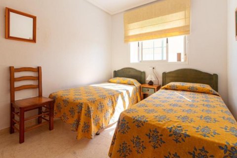 Apartment for sale Pilar de la Horadada, Alicante, Spain 3 bedrooms, 103 sq.m. No. 113143 - photo 14