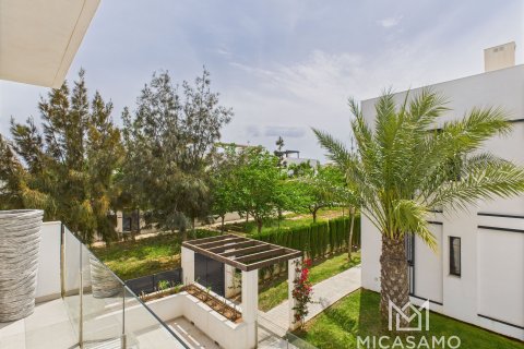 Lägenhet till salu i Mar De Cristal, Murcia, Spanien 3 sovrum, 90 kvm. Nr. 146496 - foto 19